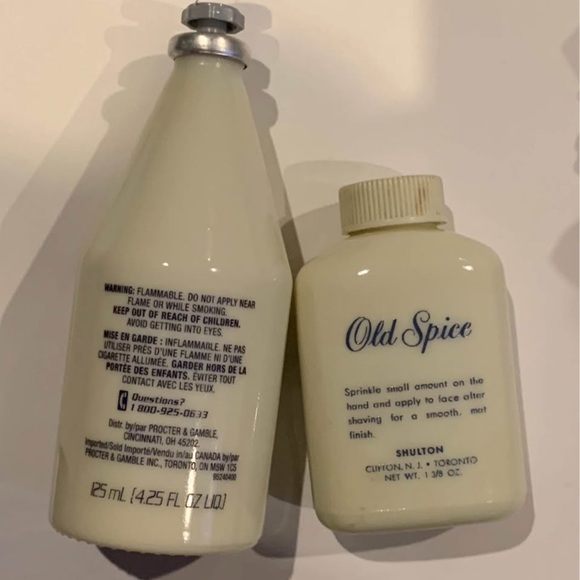 2 Vintage Old Spice bottles - Picture 4 of 4
